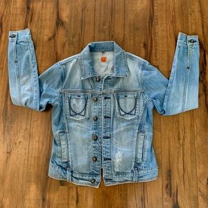 Adorable high quality denim jacket Small